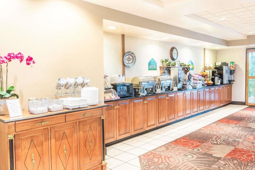 Hotel Wingate By Wyndham à Lexington Extérieur photo